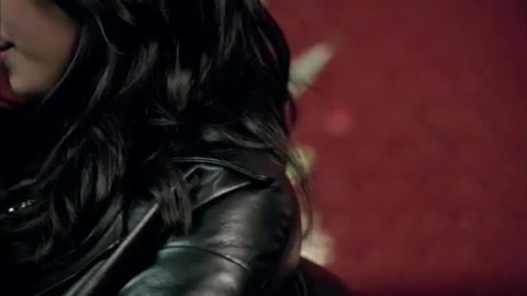 Demi Lovato - Behind the Scenes - Here We Go Again 4310