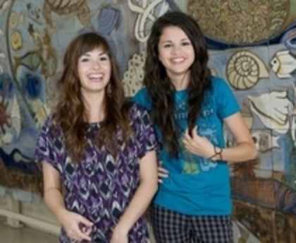 photo9 - Selena and Demi Photo 2