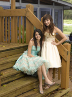 SelenaG and Demi - Selena and Demi in Princess Protection