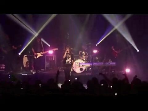 Demi Lovato - Get Back Live at the Gramercy Theatre 1176