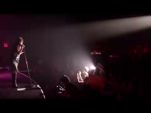 Demi Lovato - Get Back Live at the Gramercy Theatre 285