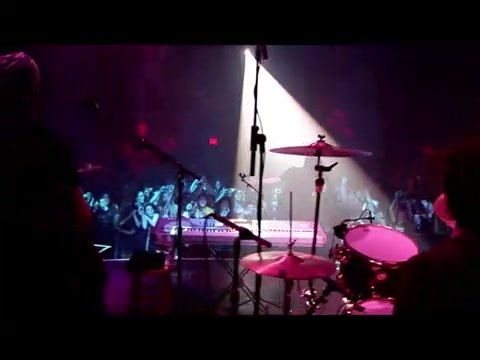 Demi Lovato - Get Back Live at the Gramercy Theatre 405
