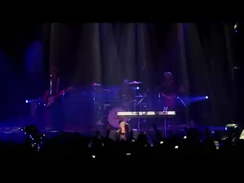Demi Lovato - Get Back Live at the Gramercy Theatre 872