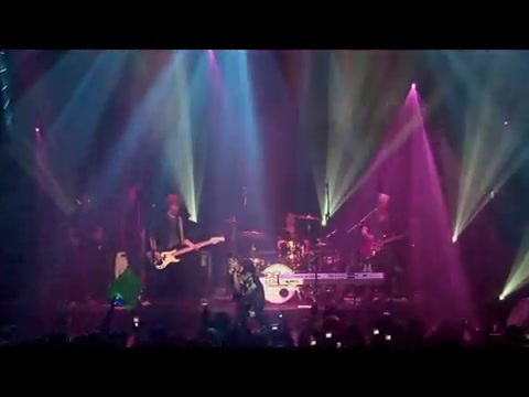 Demi Lovato - Get Back Live at the Gramercy Theatre 1841 Demi Lovato - Get Back Live at the Gramercy Theatre 1841