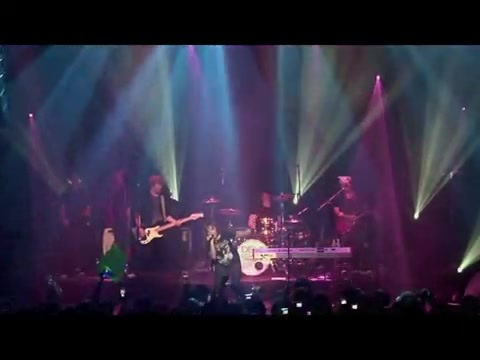 Demi Lovato - Get Back Live at the Gramercy Theatre 1843 Demi Lovato - Get Back Live at the Gramercy Theatre 1843