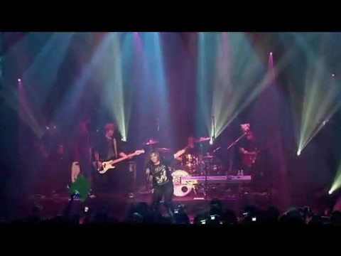 Demi Lovato - Get Back Live at the Gramercy Theatre 1845 Demi Lovato - Get Back Live at the Gramercy Theatre 1845