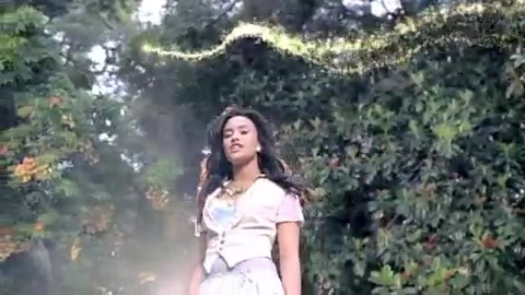 Demi Lovato - Gift Of A Friend - Official Music Video 165 Demi Lovato - Gift Of A Friend - Official Music Video 165