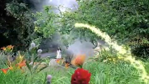 Demi Lovato - Gift Of A Friend - Official Music Video 189 Demi Lovato - Gift Of A Friend - Official Music Video 189