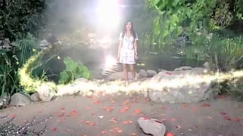 Demi Lovato - Gift Of A Friend - Official Music Video 352 Demi Lovato - Gift Of A Friend - Official Music Video 352