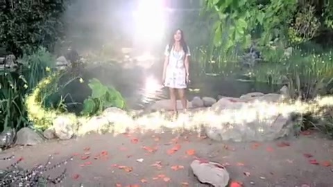 Demi Lovato - Gift Of A Friend - Official Music Video 353 Demi Lovato - Gift Of A Friend - Official Music Video 353