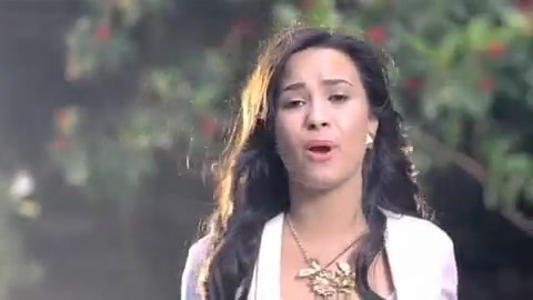 Demi Lovato - Gift Of A Friend - Official Music Video 433 Demi Lovato - Gift Of A Friend - Official Music Video 433