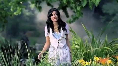 Demi Lovato - Gift Of A Friend - Official Music Video 560