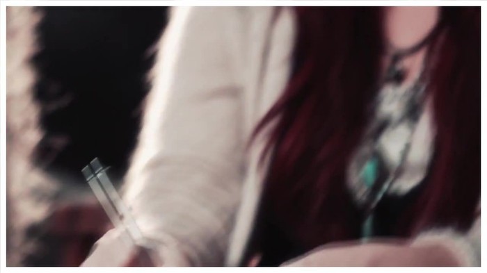 Demi Lovato - Give Your Heart A Break (Lyric video) 1332