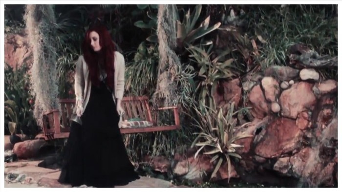 Demi Lovato - Give Your Heart A Break (Lyric video) 1831