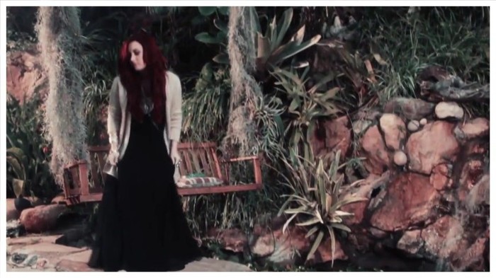 Demi Lovato - Give Your Heart A Break (Lyric video) 1832