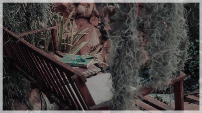 Demi Lovato - Give Your Heart A Break (Lyric video) 1893