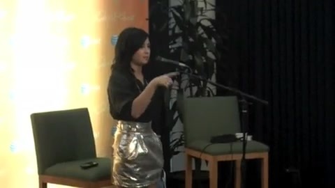 DEMI LOVATO - LIVE IN LOS ANGELES 184 - Demilush - Lie in Los Angeles Part oo1