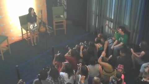 DEMI LOVATO - LIVE IN LOS ANGELES 259