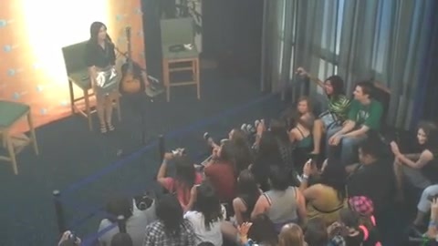 DEMI LOVATO - LIVE IN LOS ANGELES 290