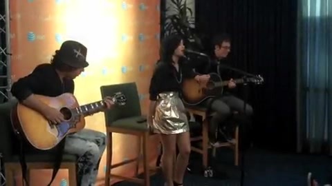 DEMI LOVATO - LIVE IN LOS ANGELES 332 - Demilush - Lie in Los Angeles Part oo1