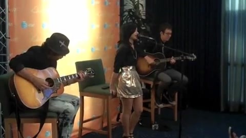 DEMI LOVATO - LIVE IN LOS ANGELES 341 - Demilush - Lie in Los Angeles Part oo1