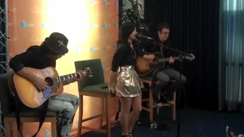 DEMI LOVATO - LIVE IN LOS ANGELES 342 - Demilush - Lie in Los Angeles Part oo1