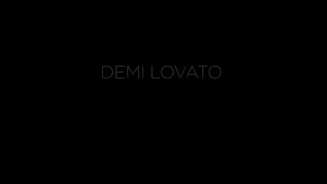 Demi Lovato - Live in New York! 003