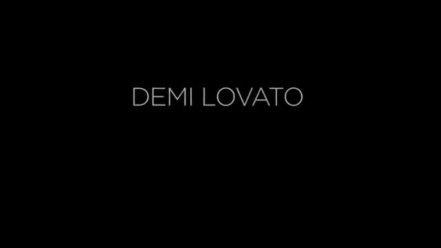 Demi Lovato - Live in New York! 005