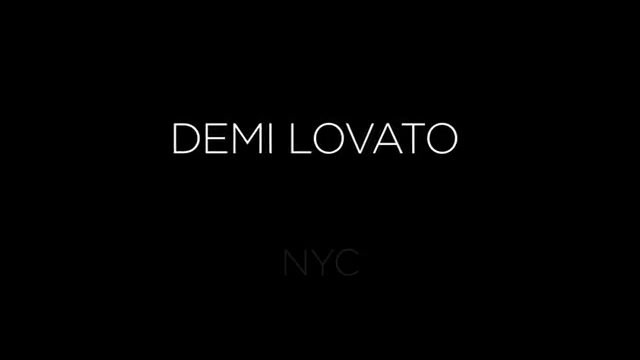 Demi Lovato - Live in New York! 011