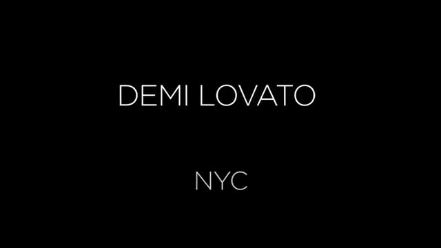 Demi Lovato - Live in New York! 014