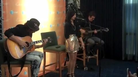 DEMI LOVATO - LIVE IN LOS ANGELES 382 - Demilush - Lie in Los Angeles Part oo1