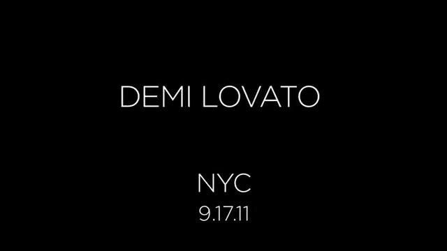 Demi Lovato - Live in New York! 023
