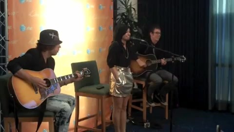 DEMI LOVATO - LIVE IN LOS ANGELES 430