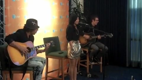 DEMI LOVATO - LIVE IN LOS ANGELES 435