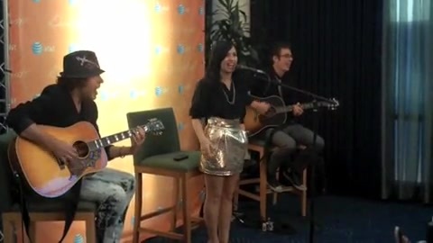 DEMI LOVATO - LIVE IN LOS ANGELES 465