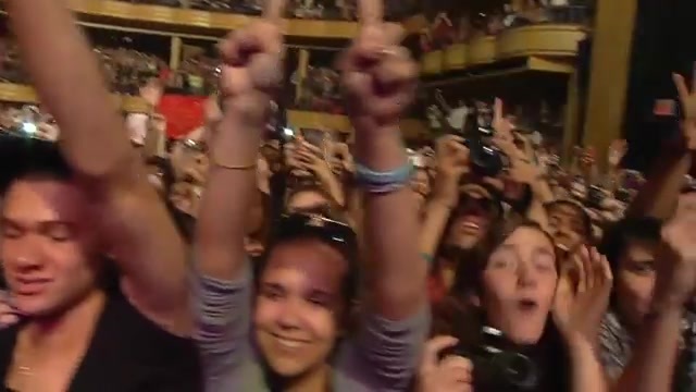 Demi Lovato - Live in New York! 127 - Demilush - Live in New York