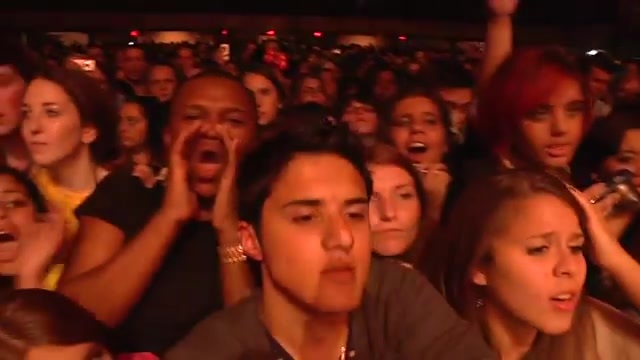 Demi Lovato - Live in New York! 252