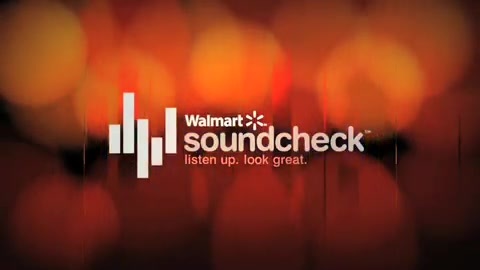 Demi Lovato - Remember December - Walmart Souncheck 014