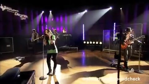 Demi Lovato - Remember December - Walmart Souncheck 141 Demi Lovato - Remember December - Walmart Souncheck 141