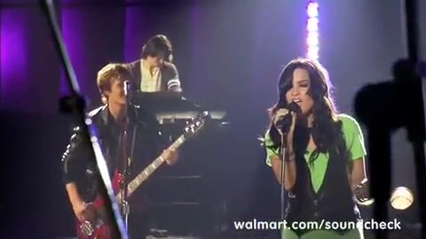 Demi Lovato - Remember December - Walmart Souncheck 221 Demi Lovato - Remember December - Walmart Souncheck 221