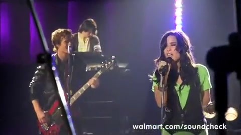 Demi Lovato - Remember December - Walmart Souncheck 223 Demi Lovato - Remember December - Walmart Souncheck 223