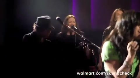 Demi Lovato - Remember December - Walmart Souncheck 635