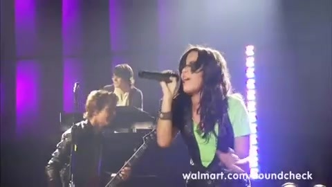 Demi Lovato - Remember December - Walmart Souncheck 1630