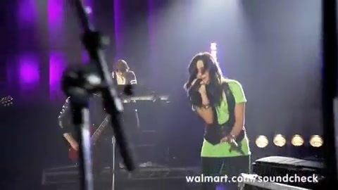 Demi Lovato - Remember December - Walmart Souncheck 1645