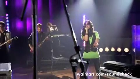 Demi Lovato - Remember December - Walmart Souncheck 1651