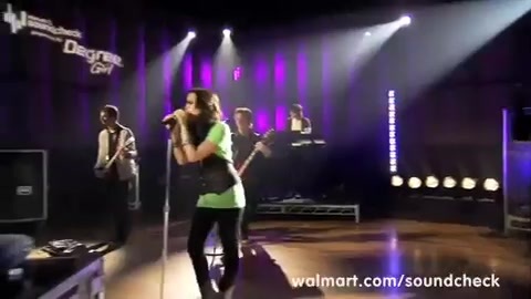 Demi Lovato - Remember December - Walmart Souncheck 440 Demi Lovato - Remember December - Walmart Souncheck 440