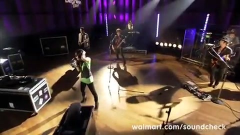 Demi Lovato - Remember December - Walmart Souncheck 1722
