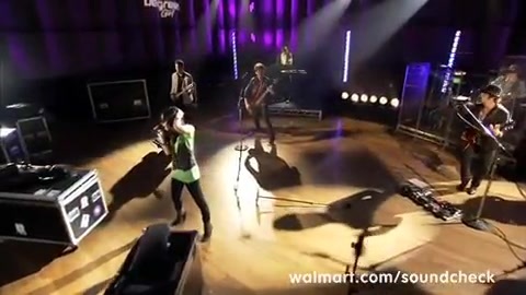 Demi Lovato - Remember December - Walmart Souncheck 1723