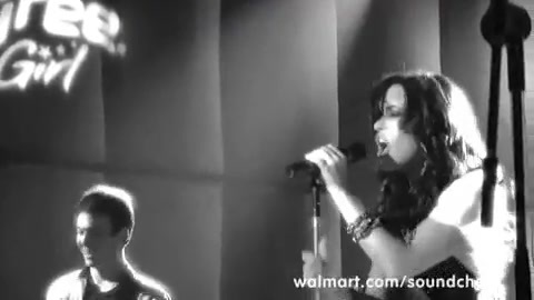 Demi Lovato - Remember December - Walmart Souncheck 1354 Demi Lovato - Remember December - Walmart Souncheck 1354