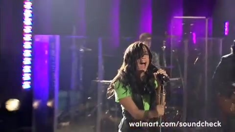 Demi Lovato - Remember December - Walmart Souncheck 1370 Demi Lovato - Remember December - Walmart Souncheck 1370